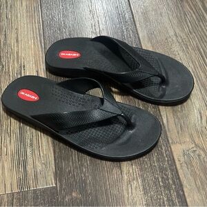 OKABASHI men's LL black flip flops size 9-10 summer shoes comfort